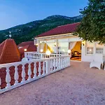 Hotel Pansion Antonio 4*