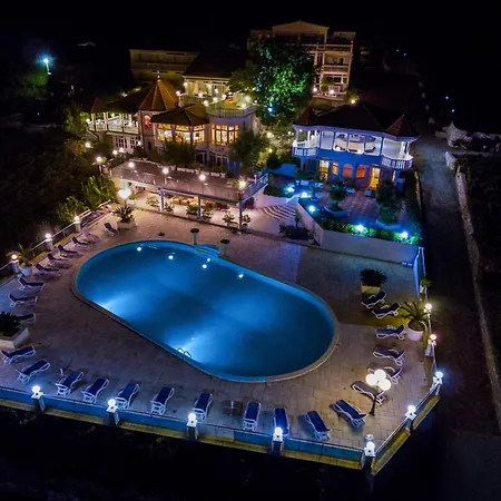 Pansion Antonio 4*