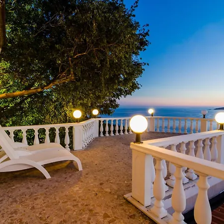 Pansion Antonio Отель Оребич