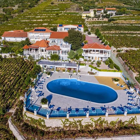 Pansion Antonio 4*