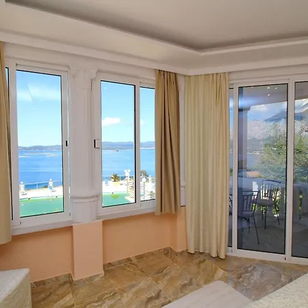 Pansion Antonio Отель 4*