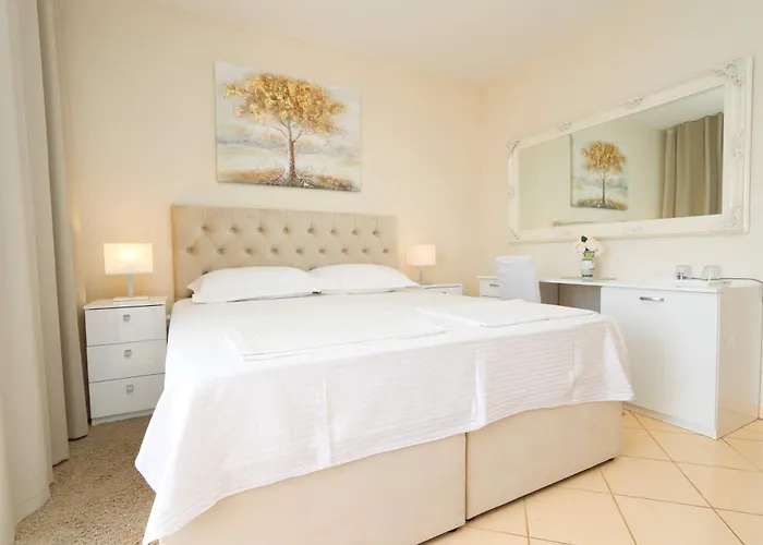 Pansion Antonio Orebić