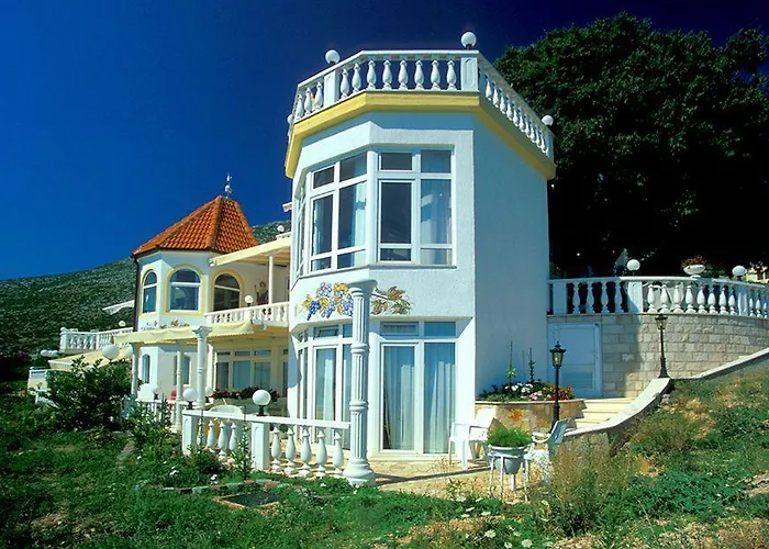 Pansion Antonio Orebić